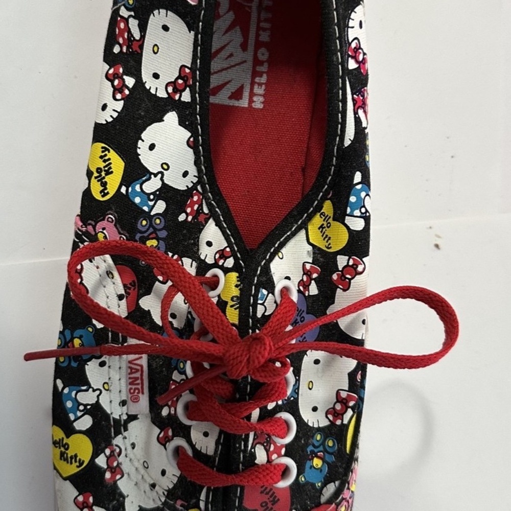 Vans x Hello Kitty Sneakers – Men Size 8/Women 9.5 –Worn Once- Good Condition - Picture 3 of 6